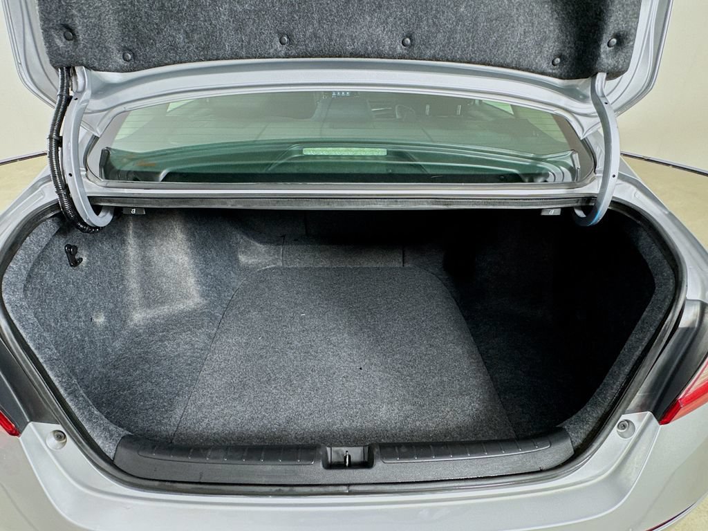 Certified 2021 Honda Accord EX image 31