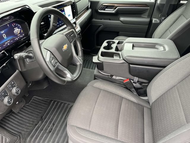 Used 2025 Chevrolet Silverado 2500 LT w/ Safety Package AWD/4WD image 24