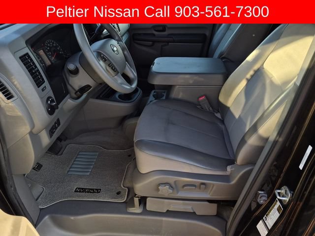 Used 2020 Nissan NV 3500 SV w/ Navigation Package RWD image 21