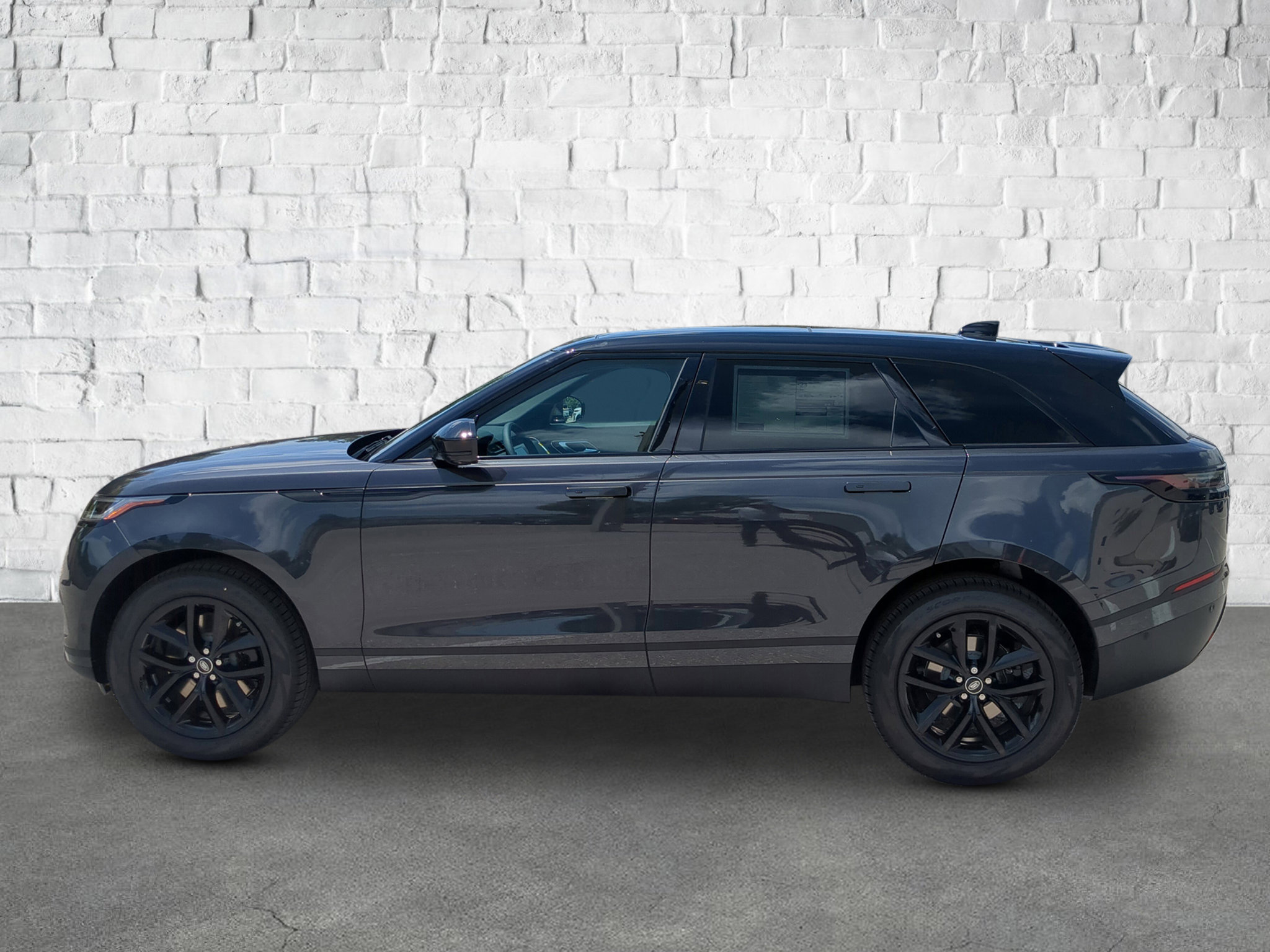 New 2026 Land Rover Range Rover Velar S image 3