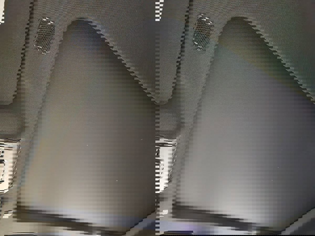 Used 2021 Chevrolet Suburban Z71 image 44