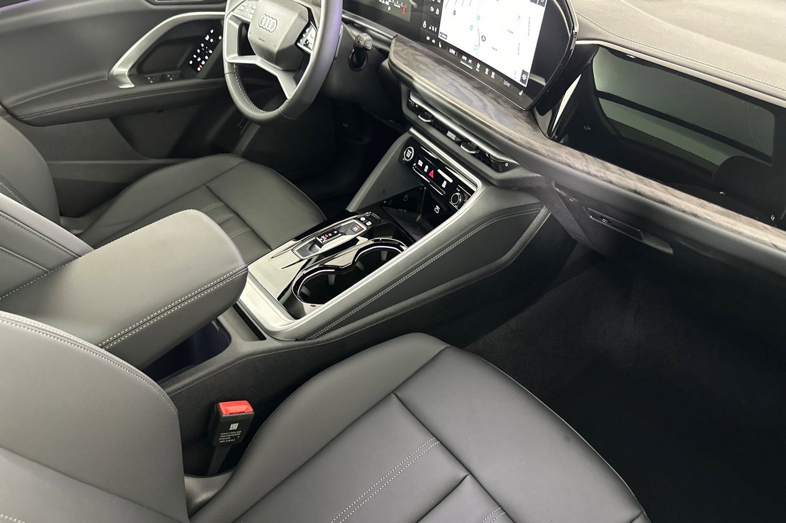 New 2025 Audi Q5 Premium Plus image 15