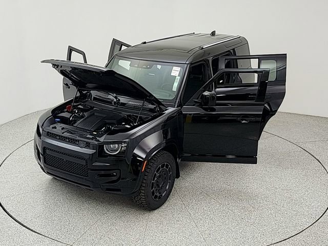 New 2026 Land Rover Defender 110 OCTA AWD/4WD image 37