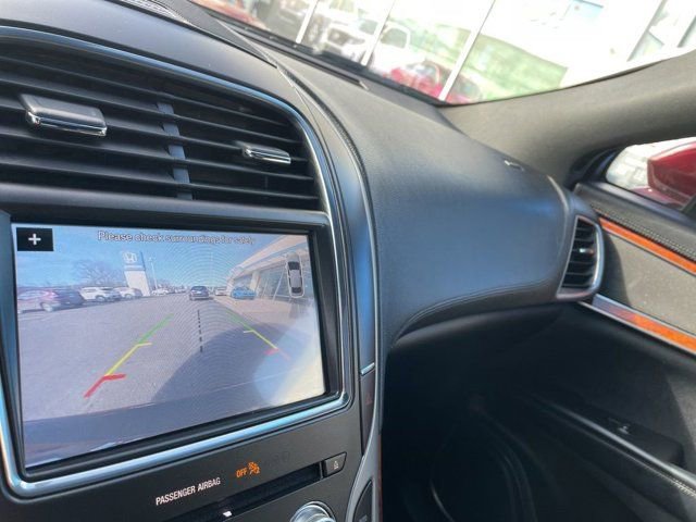 Used 2018 Lincoln MKX Reserve w/ Lincoln MKX Climate Package image 17