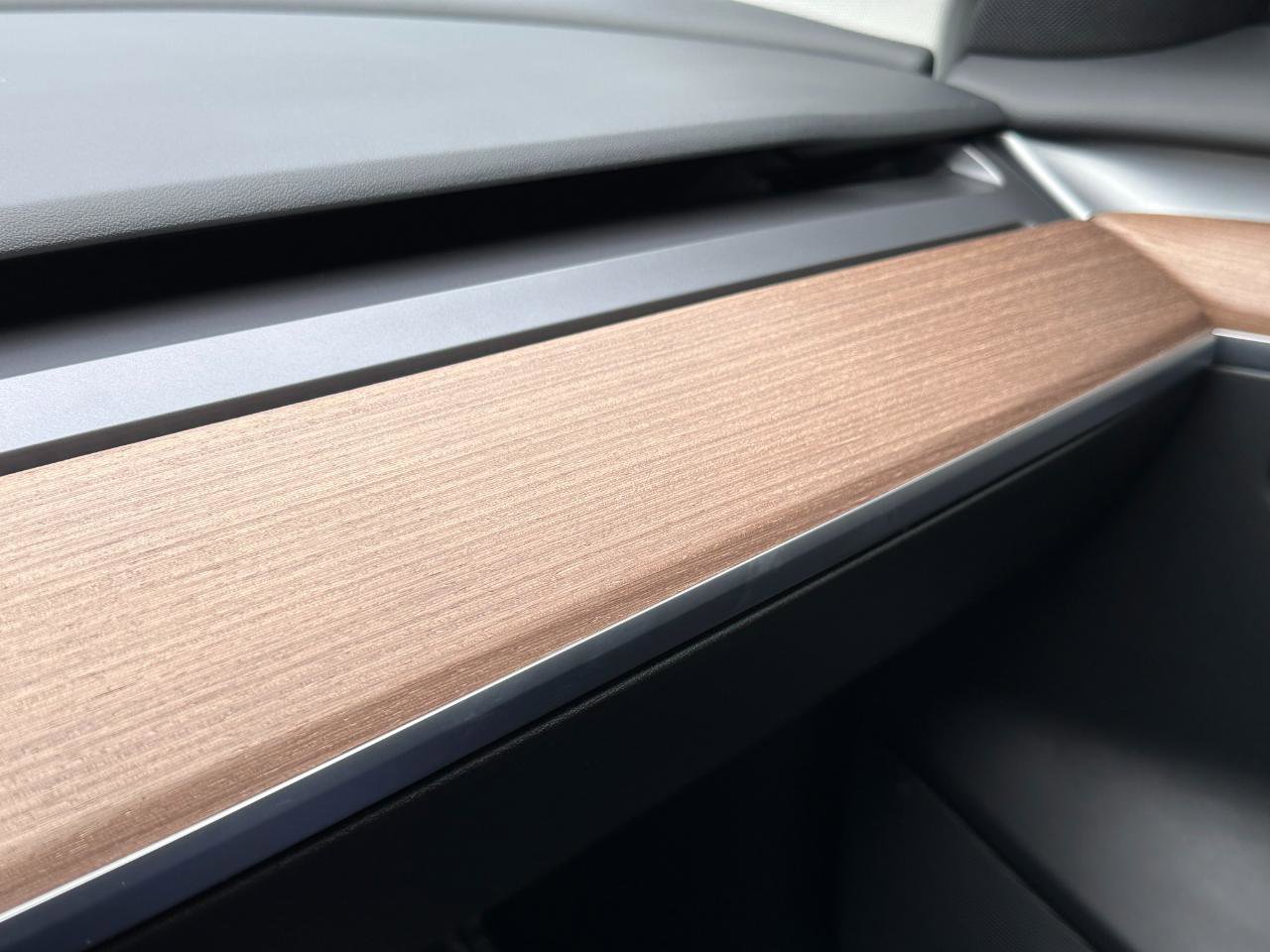 Used 2022 Tesla Model 3 Performance image 18
