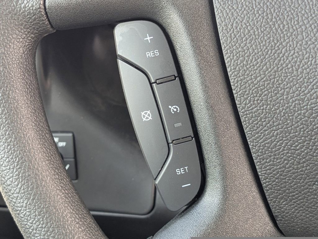 New 2025 Chevrolet Express 4500 Extended w/ Power Convenience Package image 23