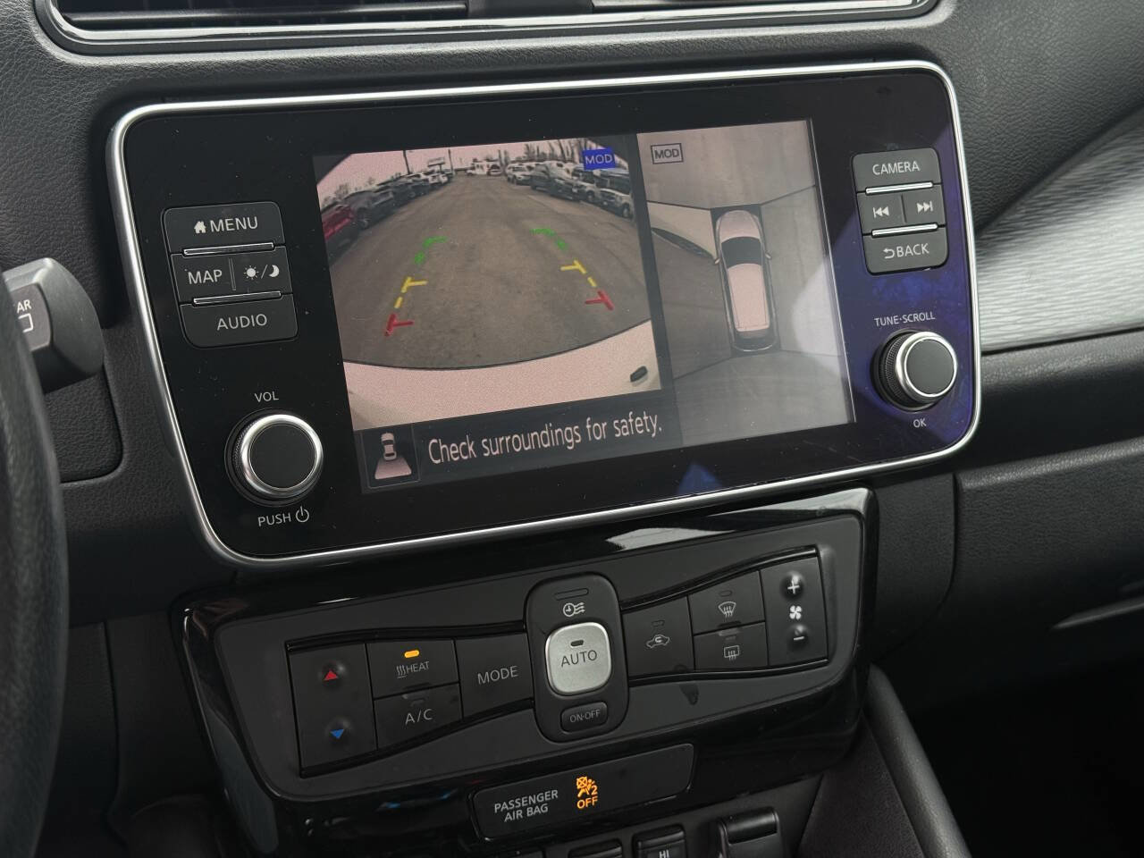 Used 2022 Nissan Leaf SL Plus image 23