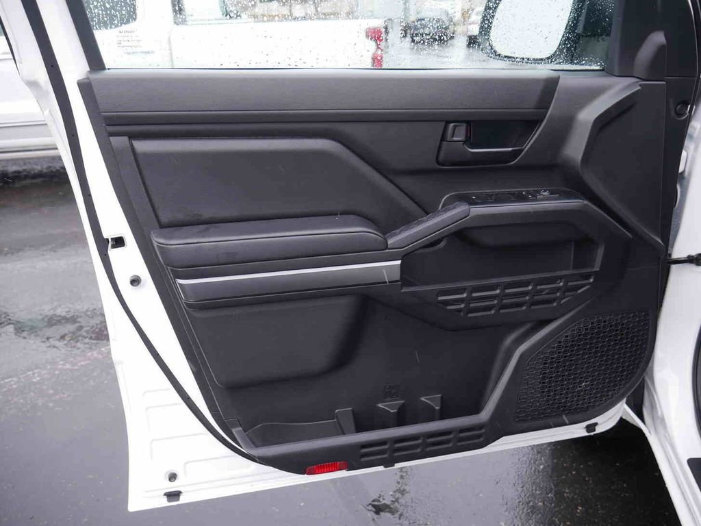 Used 2025 Toyota Tacoma SR5 image 24