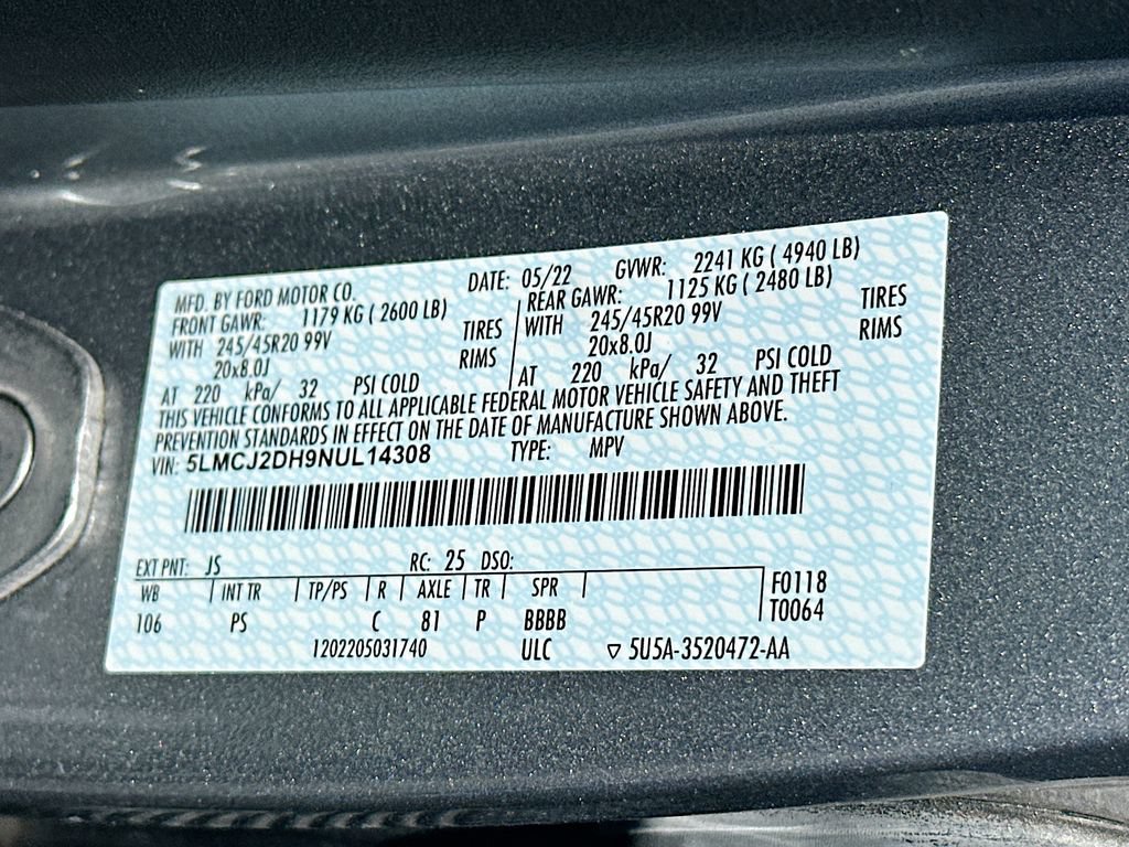 Certified 2022 Lincoln Corsair Reserve w/ Equipment Group 201A AWD/4WD image 27