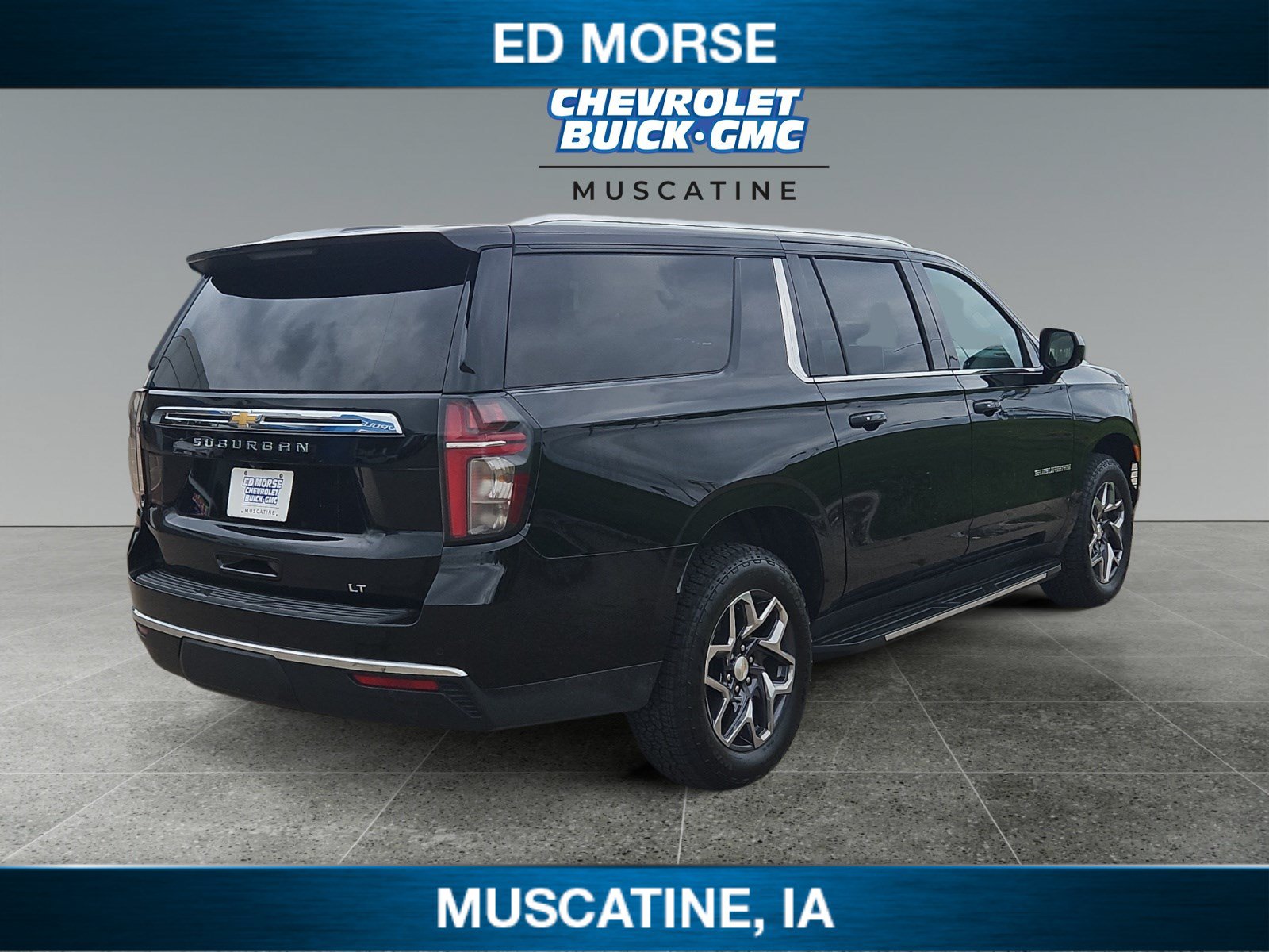 Certified 2024 Chevrolet Suburban LT AWD/4WD image 5