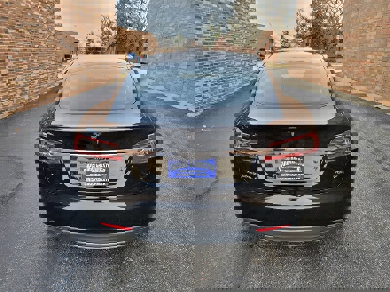 Used 2016 Tesla Model S 70D image 7