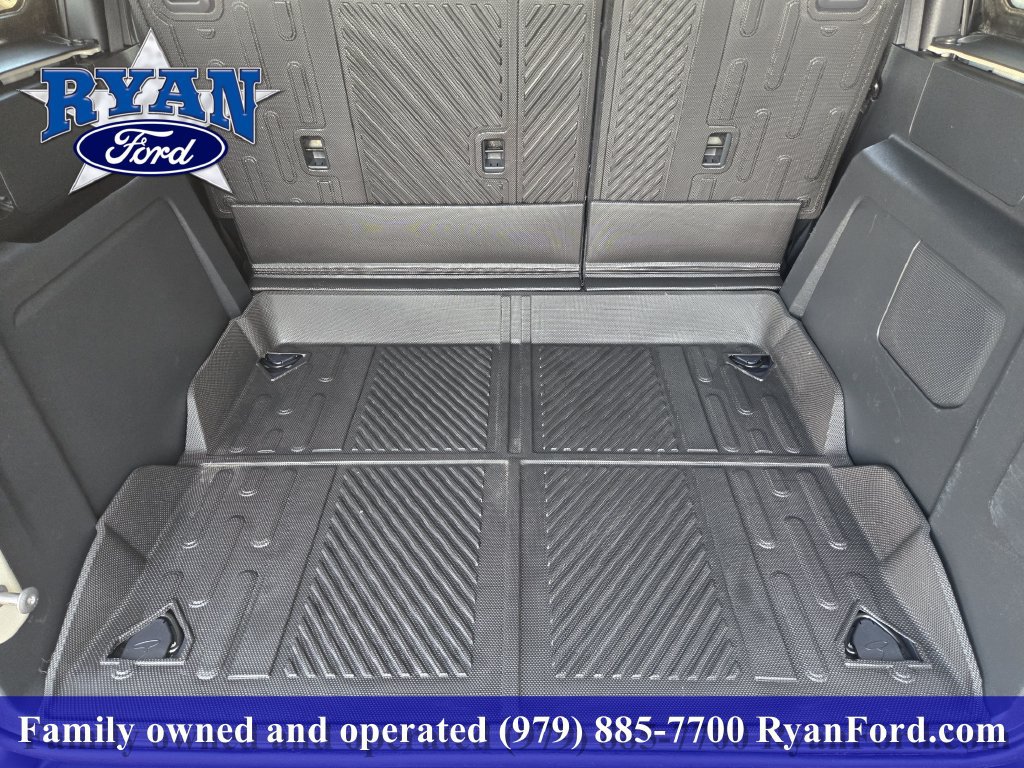 Used 2025 Ford Bronco Outer Banks AWD/4WD image 25