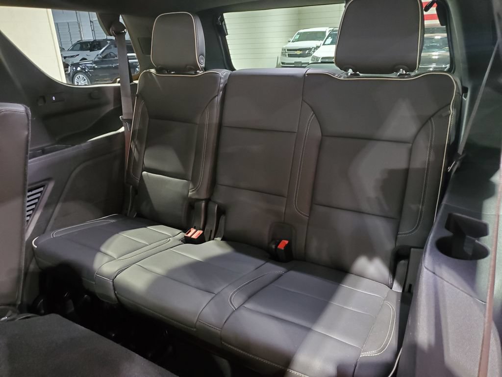 Used 2021 GMC Yukon SLT RWD image 23