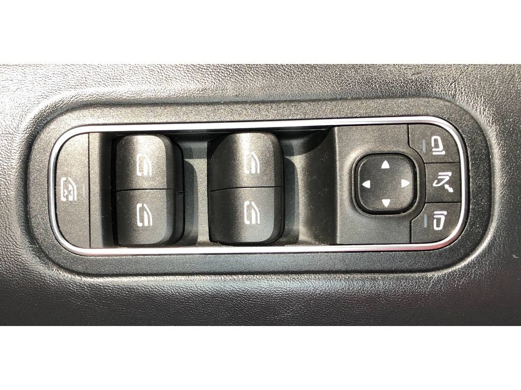 Used 2020 Mercedes-Benz G 550 image 33