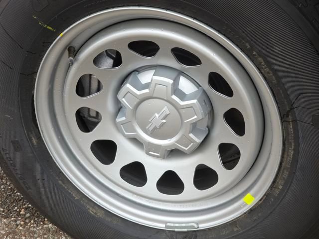 New 2026 Chevrolet Silverado 1500 W/T image 17