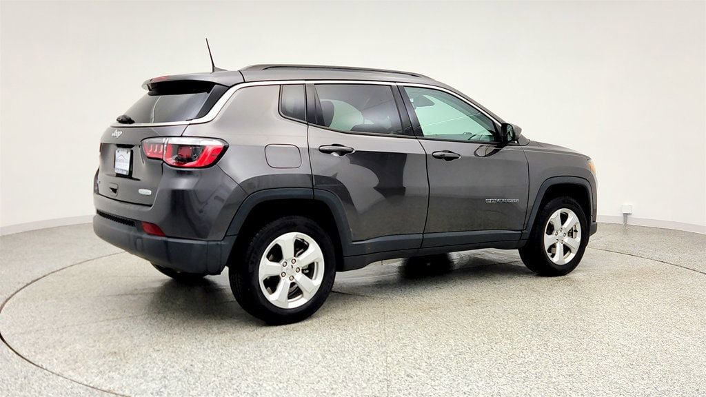 Used 2020 Jeep Compass Latitude image 5