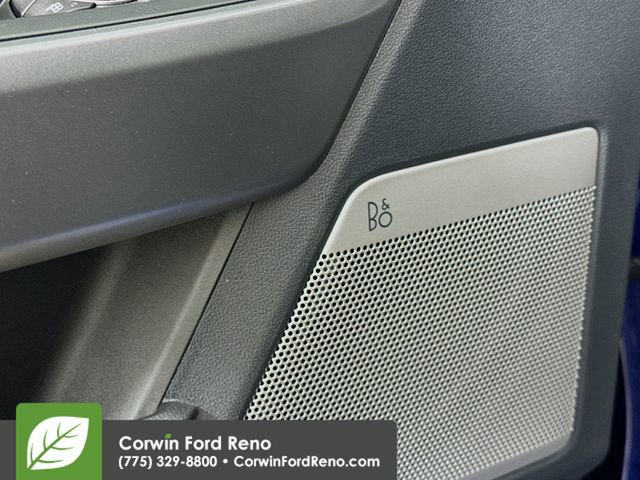 New 2026 Ford F250 Lariat w/ Black Appearance Package image 21