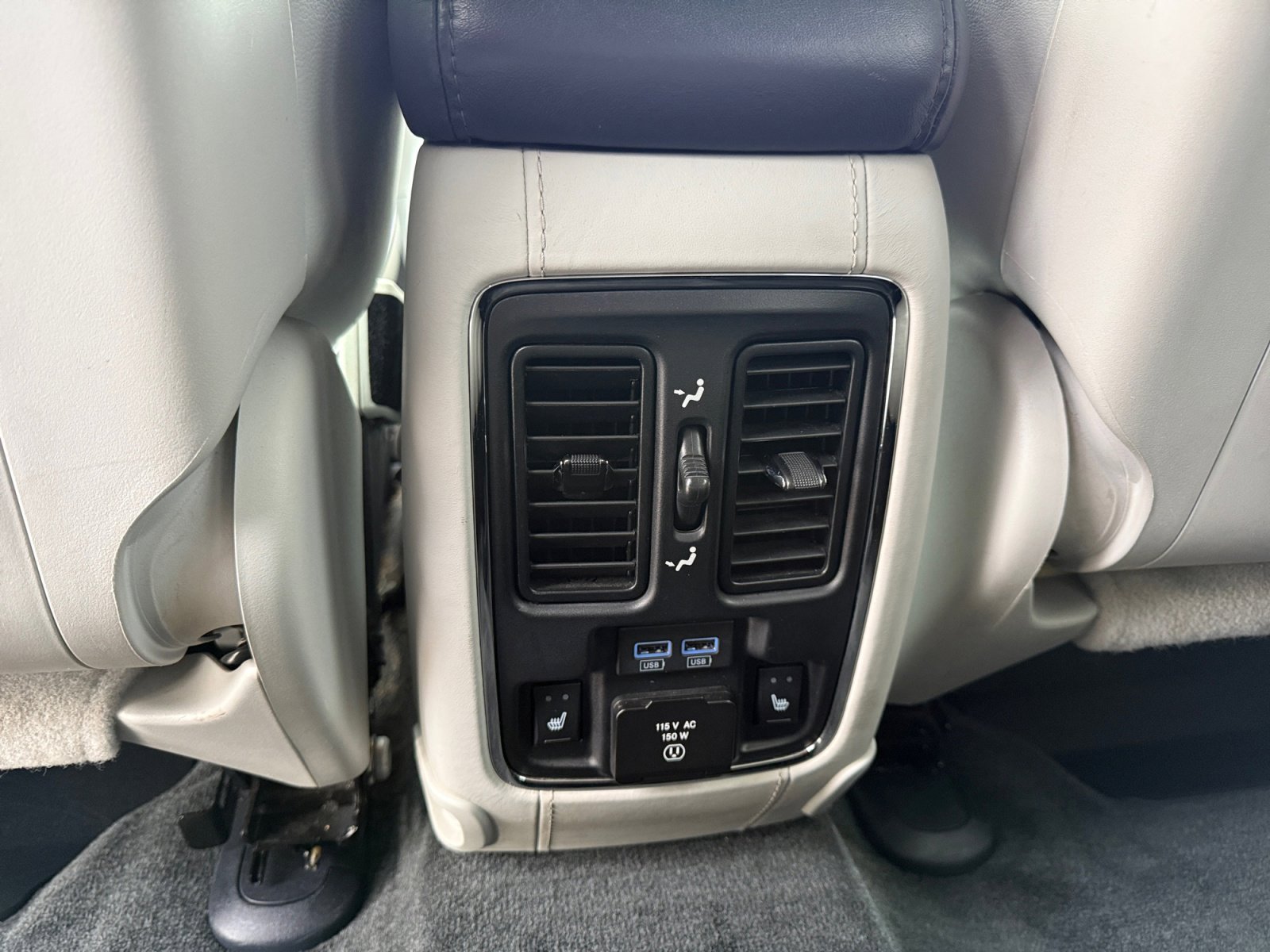 Used 2019 Jeep Grand Cherokee Summit image 22