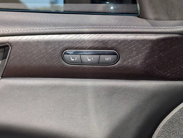 Used 2023 INFINITI QX60 Sensory w/ Vision Package FWD image 15