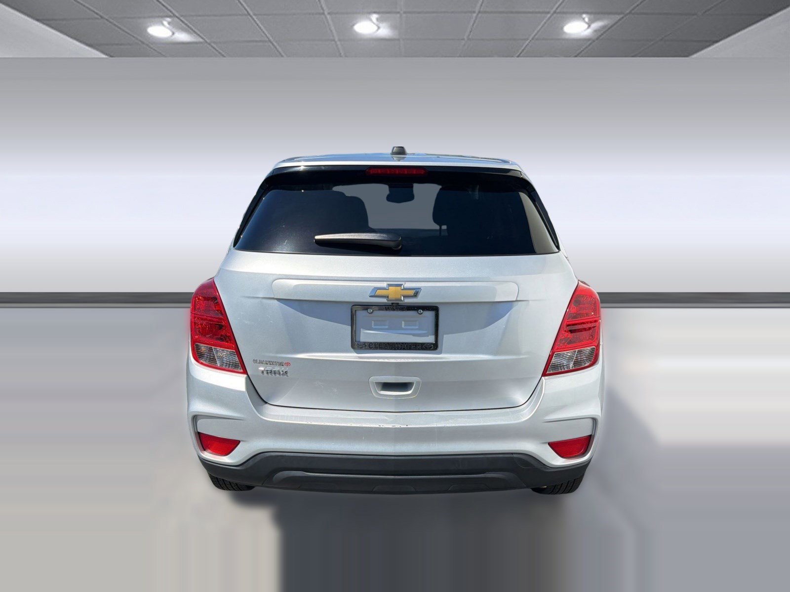 Used 2020 Chevrolet Trax LS w/ Tint and Cruise Package FWD image 10