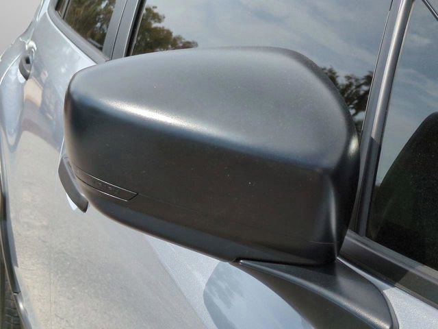 Used 2025 Subaru Crosstrek 2.0i image 12