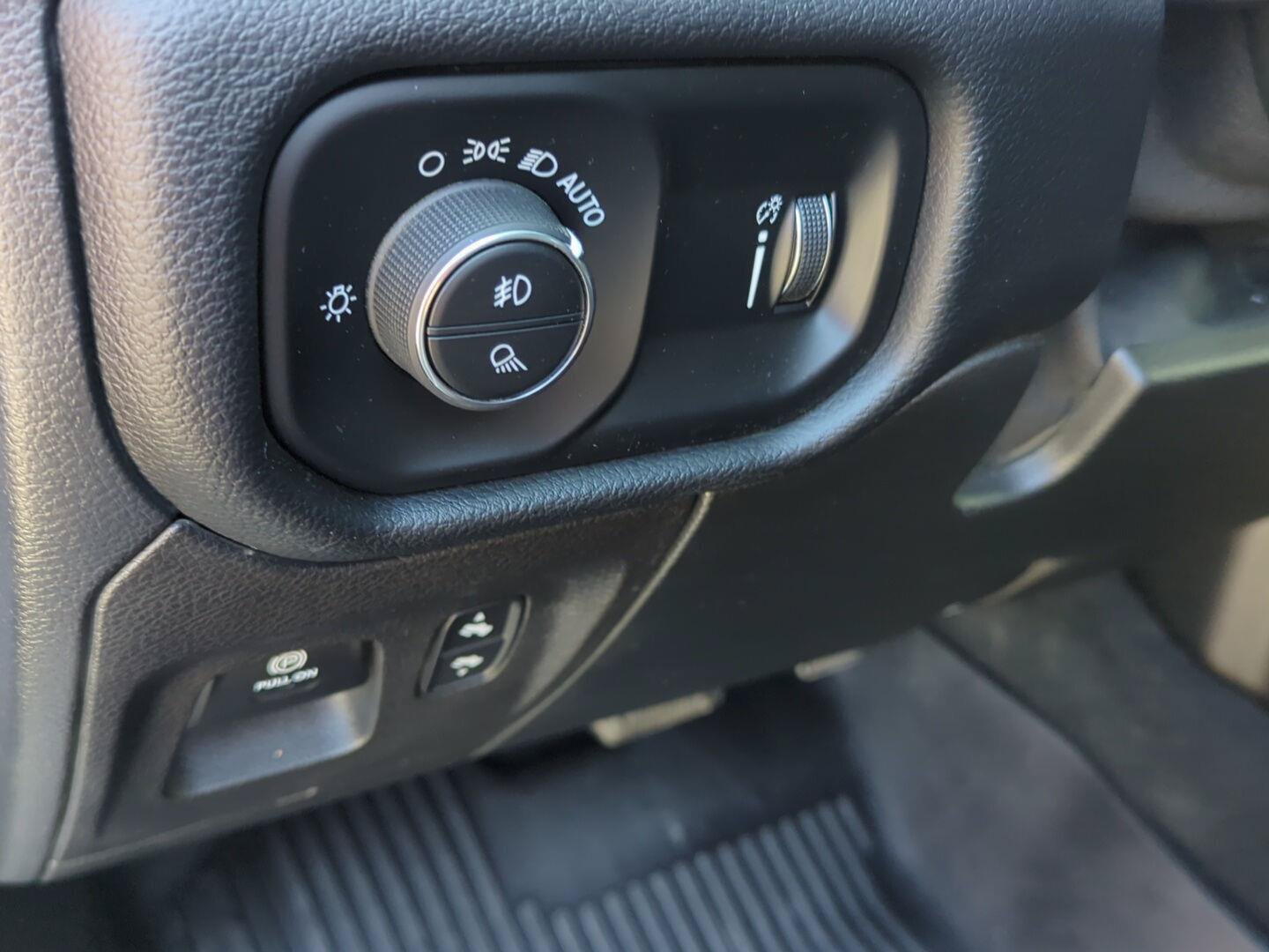 Used 2022 RAM 1500 Rebel w/ Rebel Level 1 Equipment Group AWD/4WD image 15