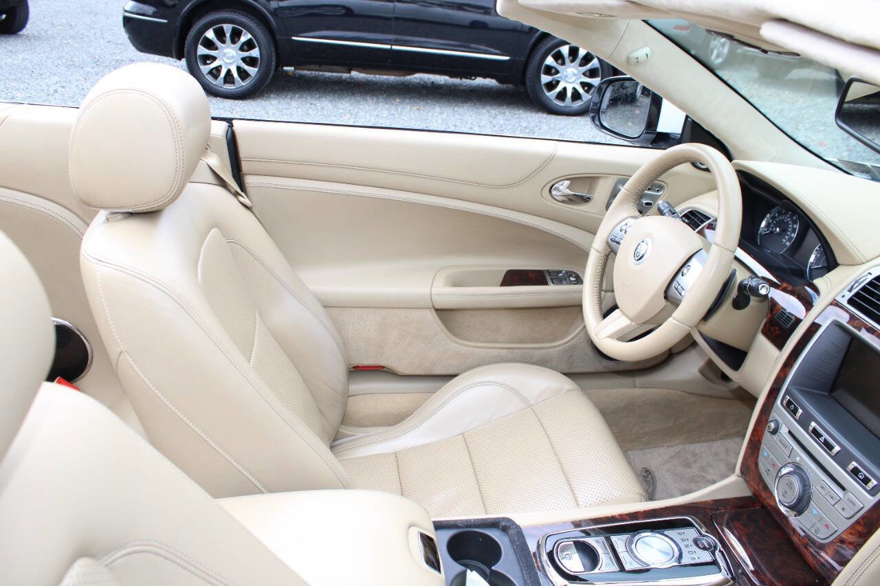 Used 2011 Jaguar XK Convertible image 20