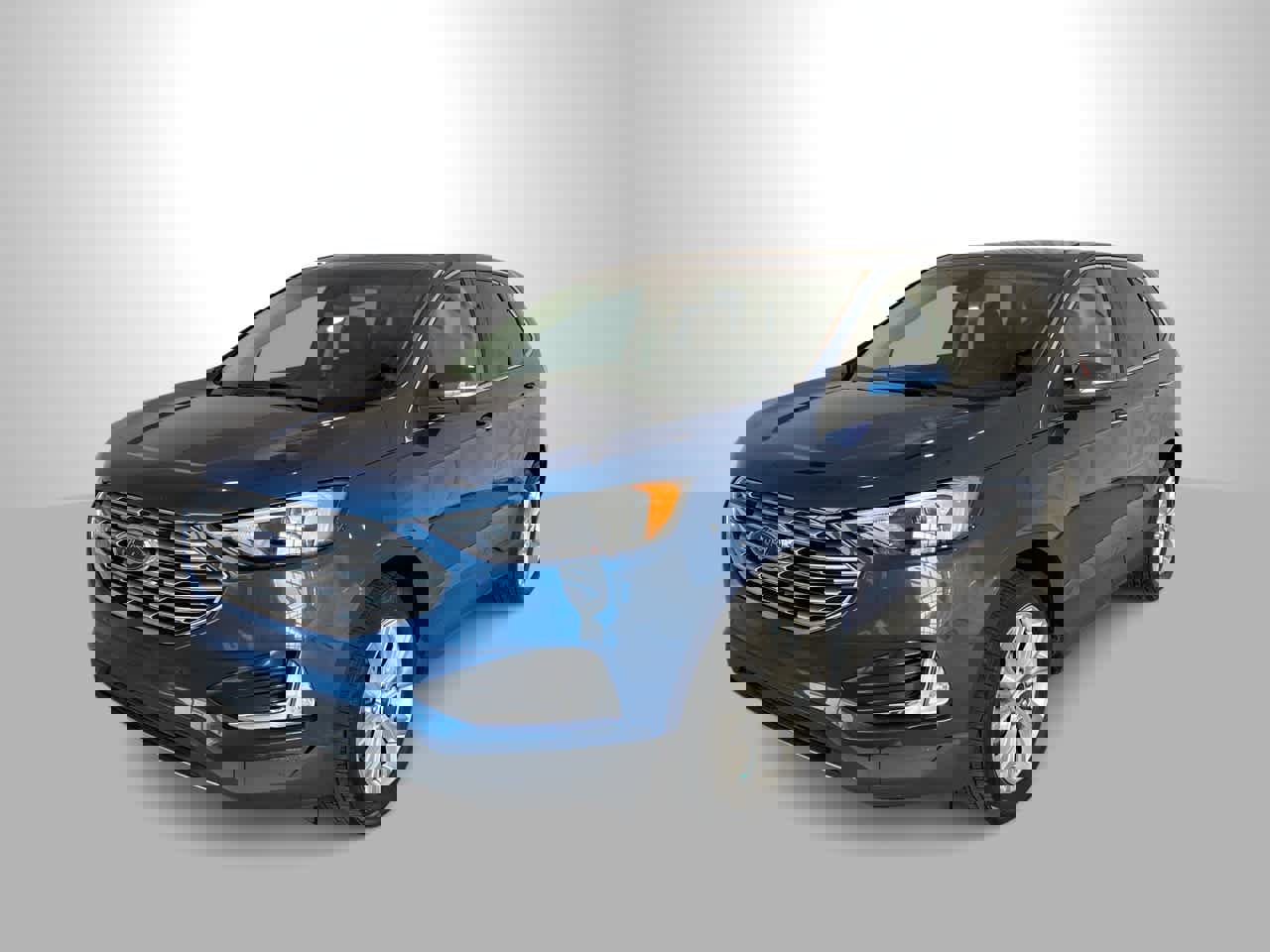 Used 2023 Ford Edge Titanium