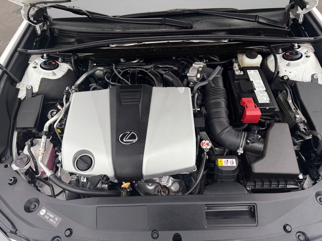 Used 2025 Lexus ES 350 w/ Premium Package image 20