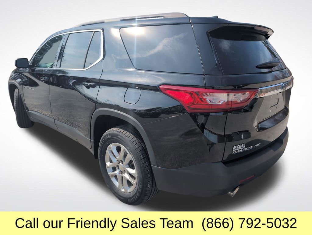 Used 2020 Chevrolet Traverse LT w/ Driver Confidence II Package image 3