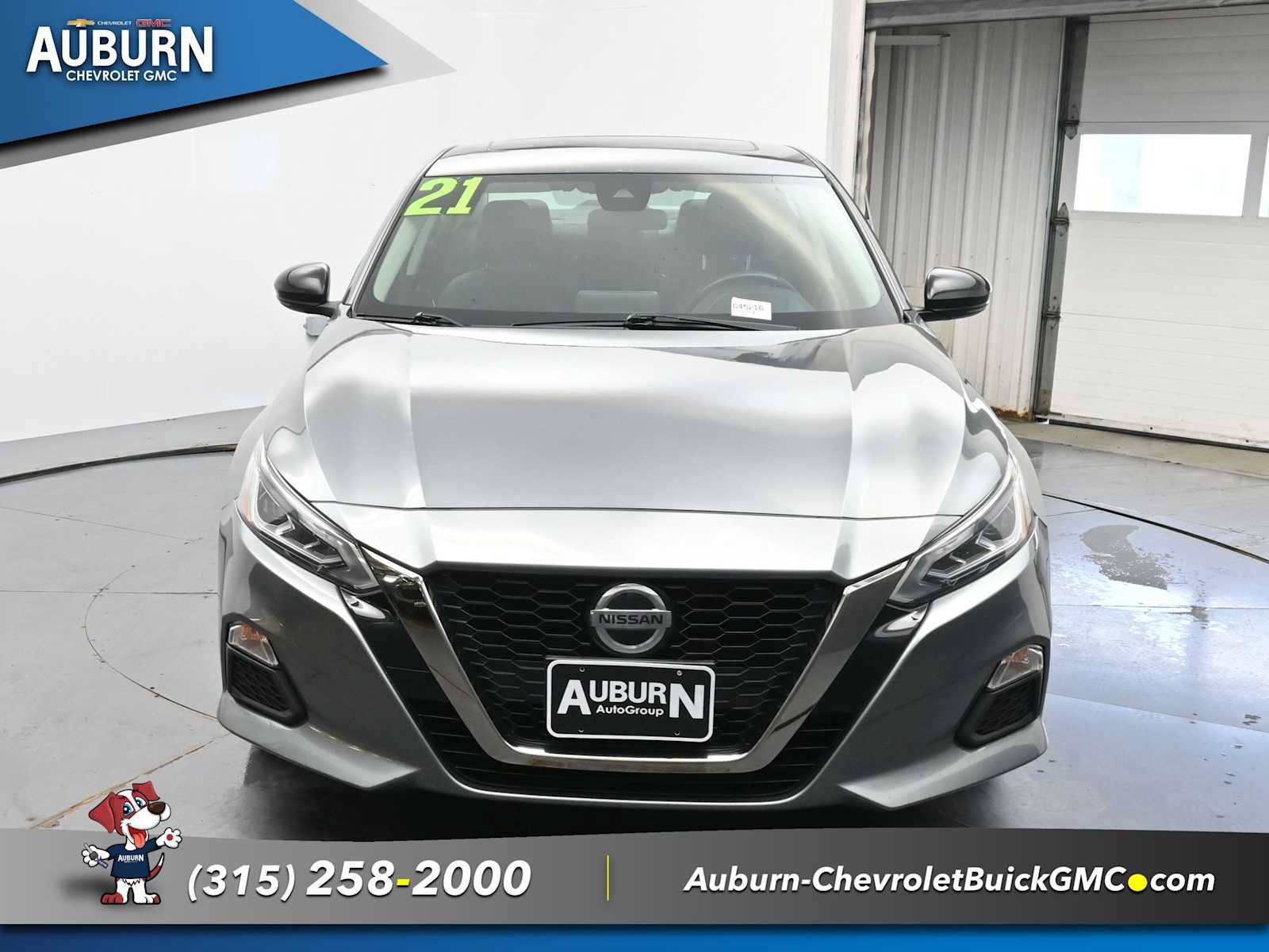 Used 2021 Nissan Altima 2.5 SR w/ SR Premium Package AWD/4WD image 3