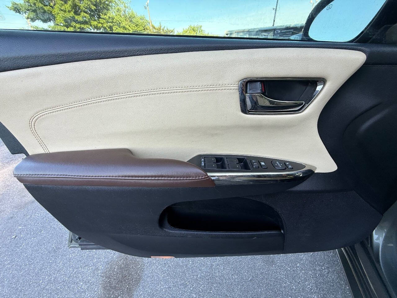 Used 2014 Toyota Avalon XLE Premium FWD image 15