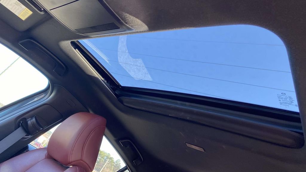 Used 2024 MAZDA MAZDA3 s image 25