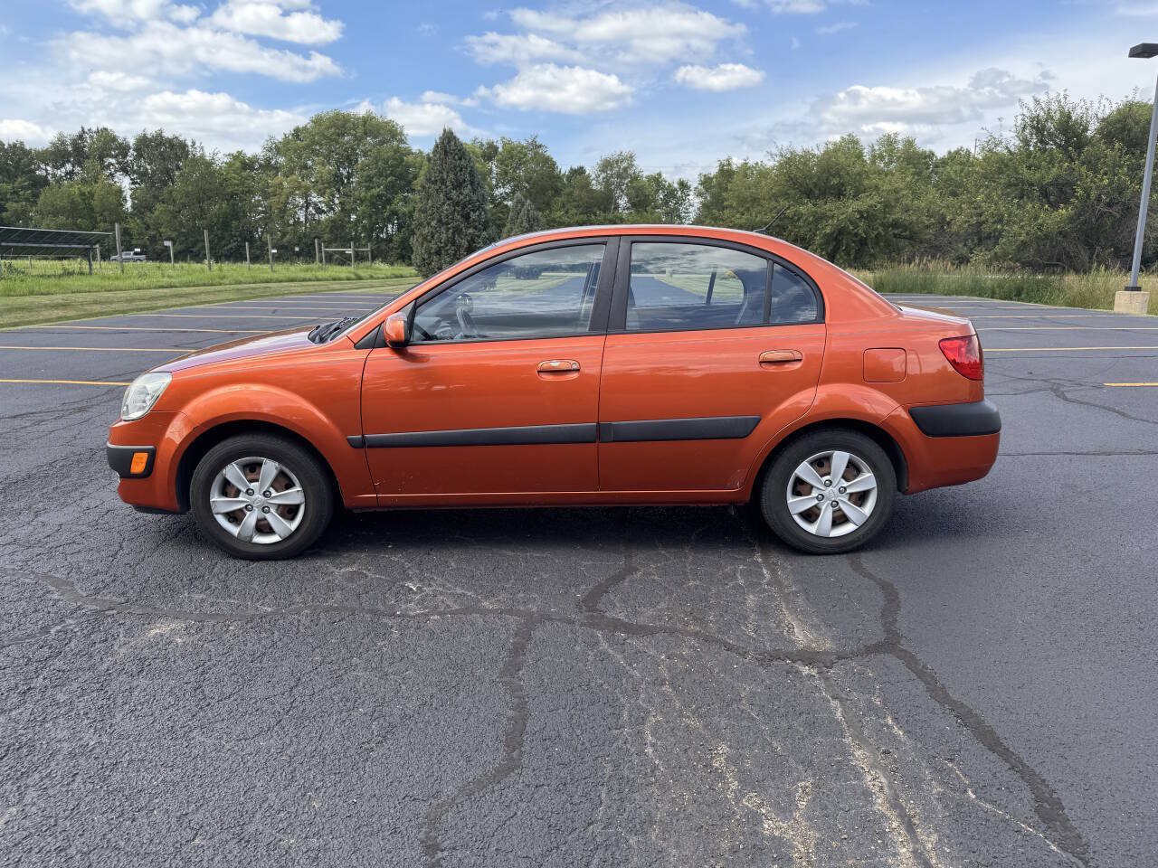 Used 2008 Kia Rio LX FWD image 1