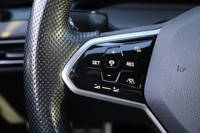 Used 2023 Volkswagen GTI Autobahn image 23