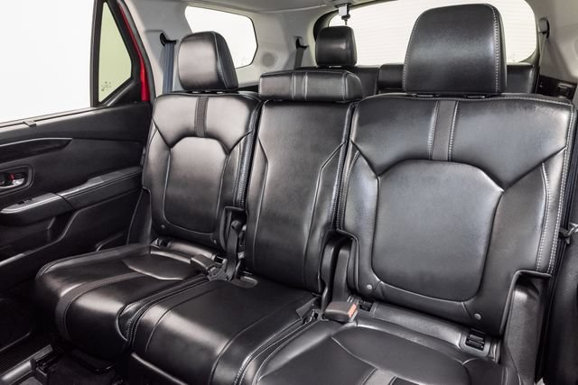 Used 2025 Honda Pilot Touring image 27