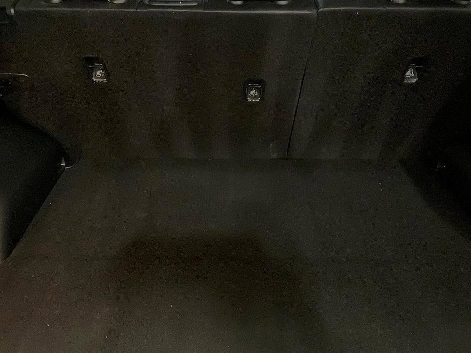 Used 2023 Kia Seltos SX w/ SX Sunroof Package image 14