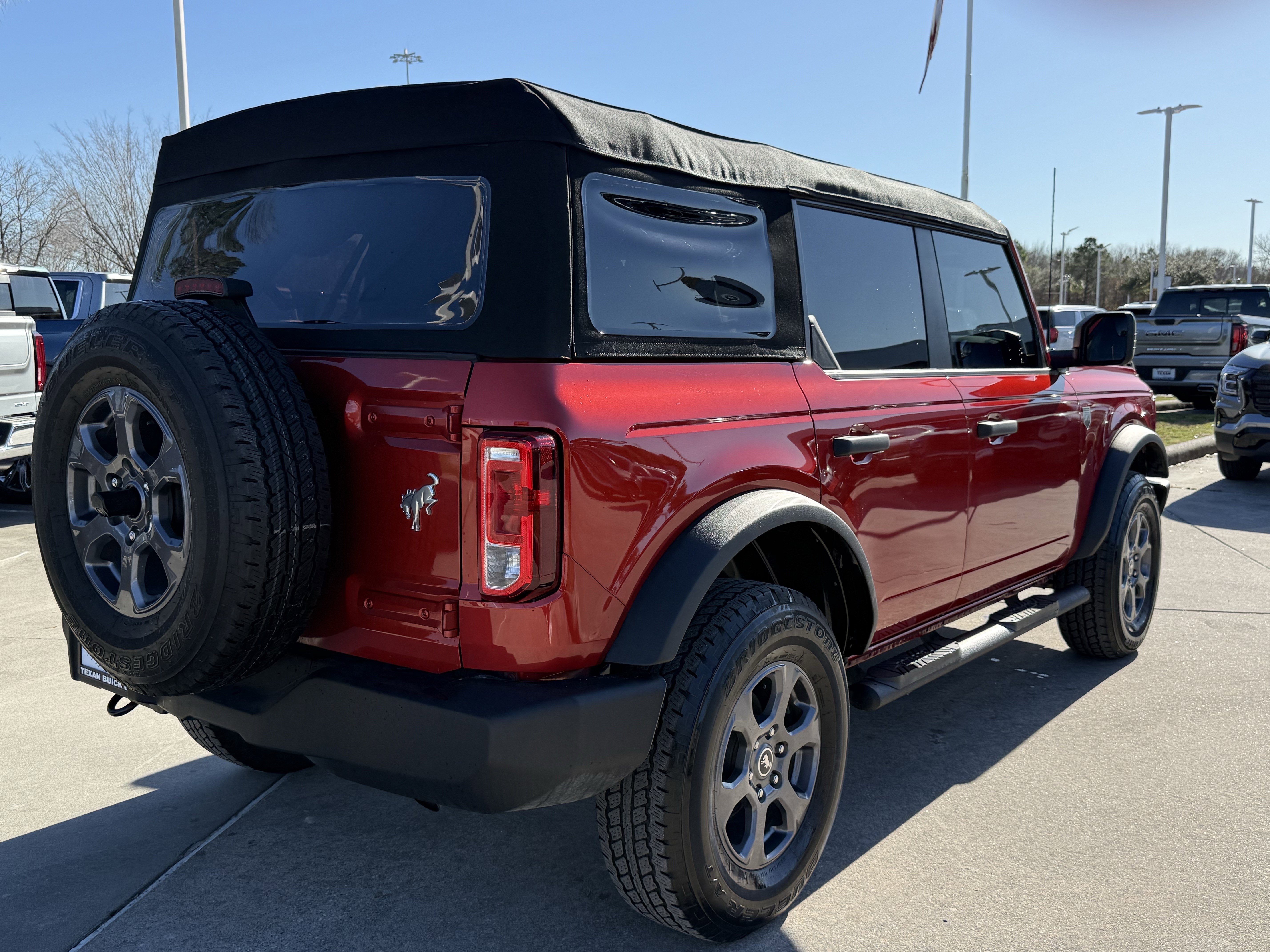 Used 2023 Ford Bronco Big Bend image 5