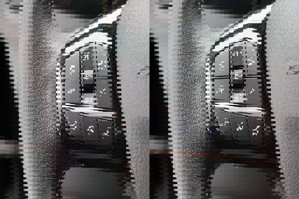 Used 2022 Ford Escape Titanium w/ Titanium Elite Package image 20