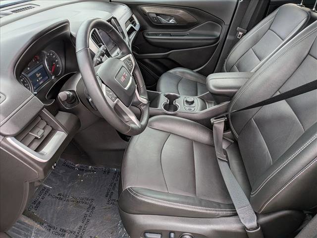 Used 2024 GMC Terrain SLT AWD/4WD image 15