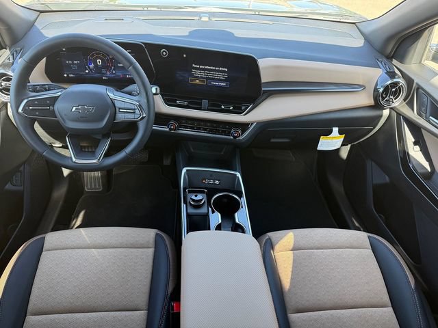 New 2026 Chevrolet Equinox ACTIV w/ Convenience Package III FWD image 7