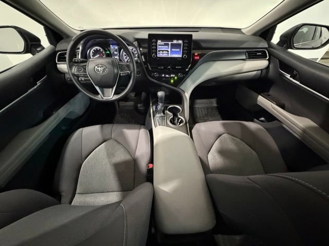 Used 2023 Toyota Camry LE w/ Convenience Package FWD image 14
