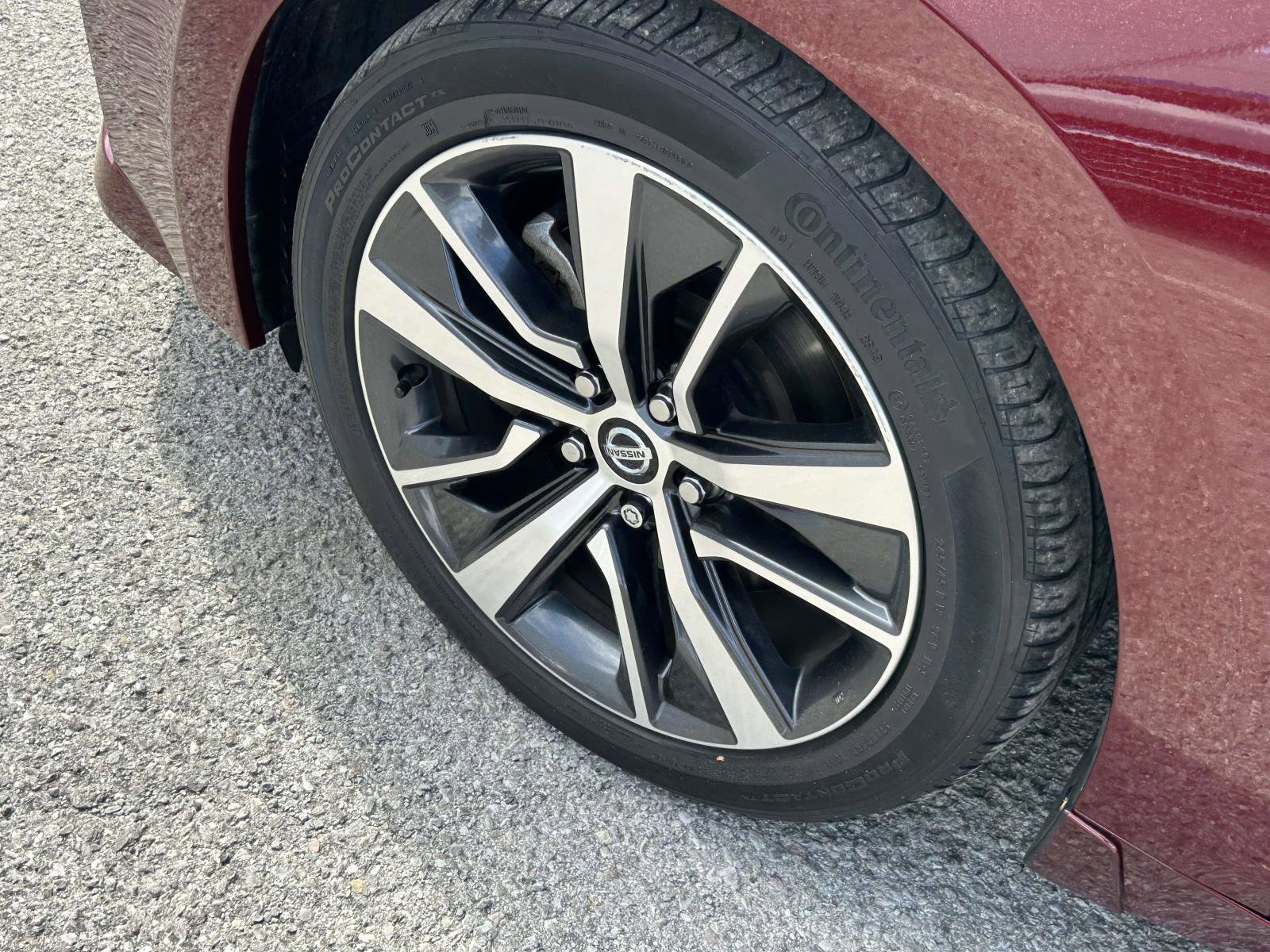 Used 2020 Nissan Maxima 3.5 SL w/ Floor Mat Group image 9