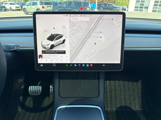 Used 2022 Tesla Model Y Performance AWD/4WD image 22