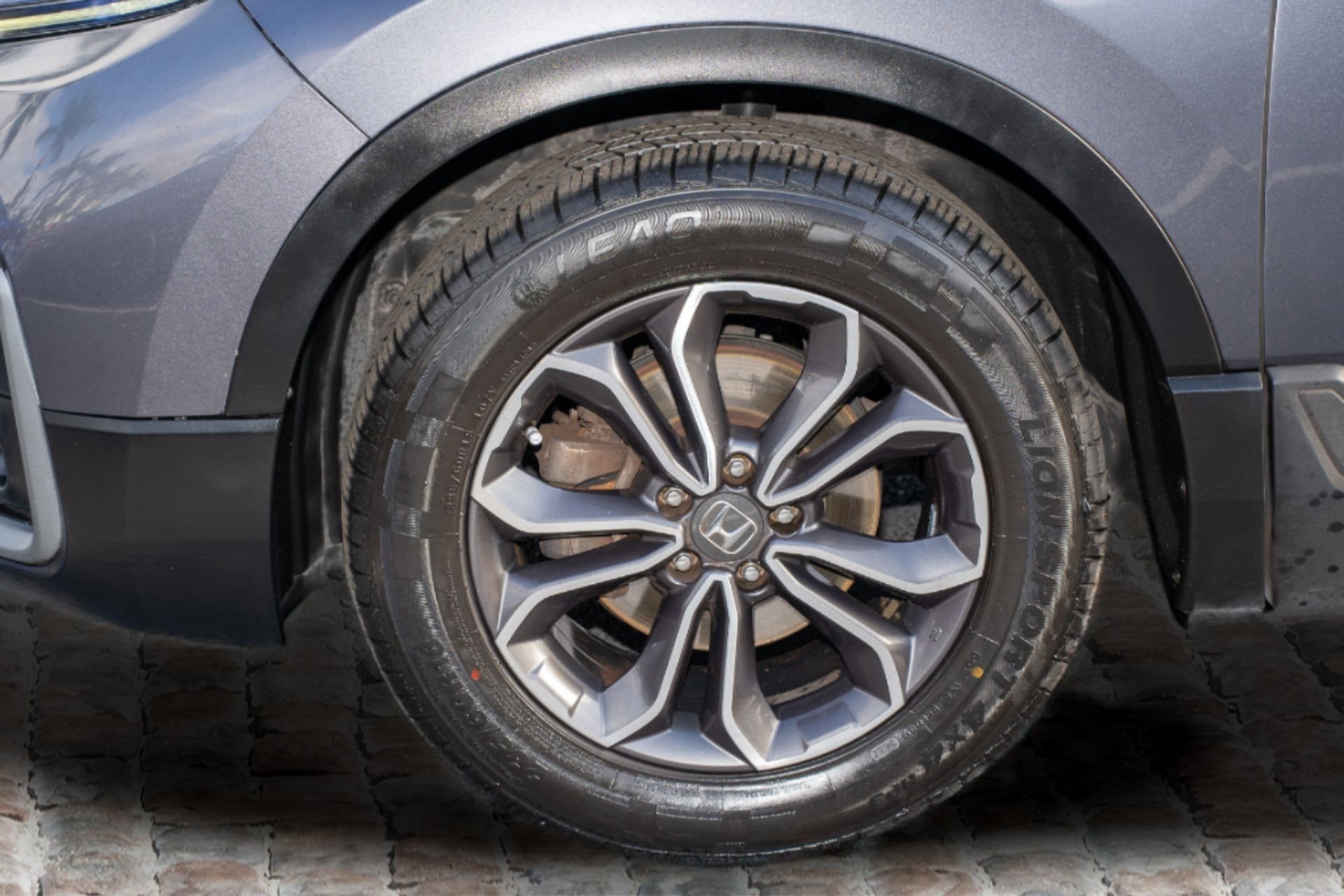 Used 2020 Honda CR-V EX image 37