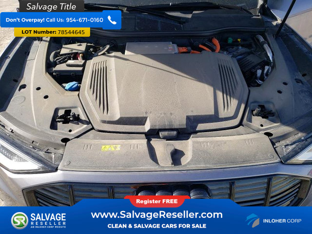 Used 2022 Audi e-tron Premium w/ Convenience Plus Package image 16