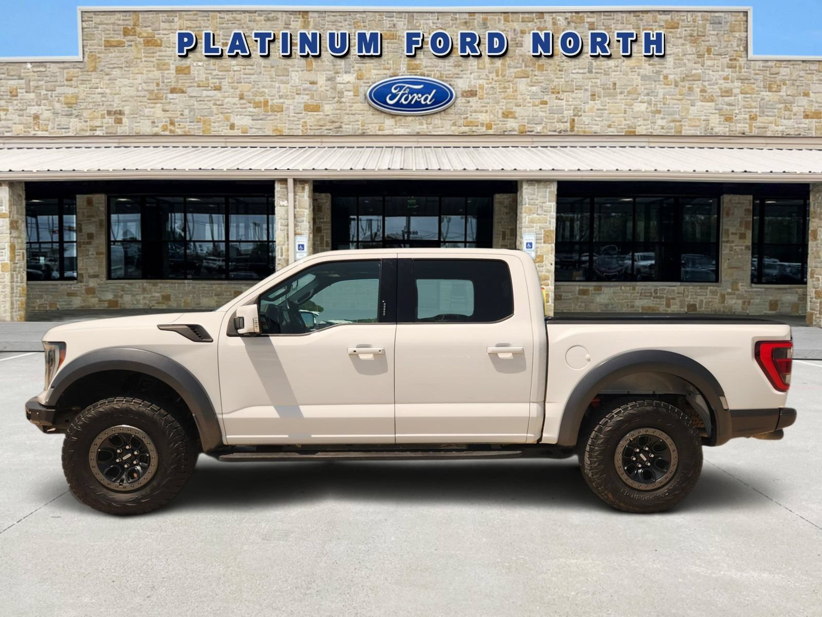 Used 2023 Ford F150 Raptor w/ Raptor Carbon Fiber Package AWD/4WD image 3