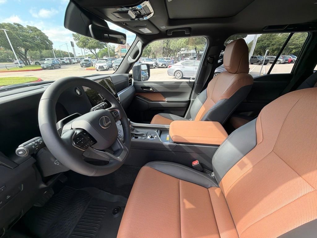 Certified 2026 Lexus GX 550 w/ Accessory Package (2T) AWD/4WD image 6