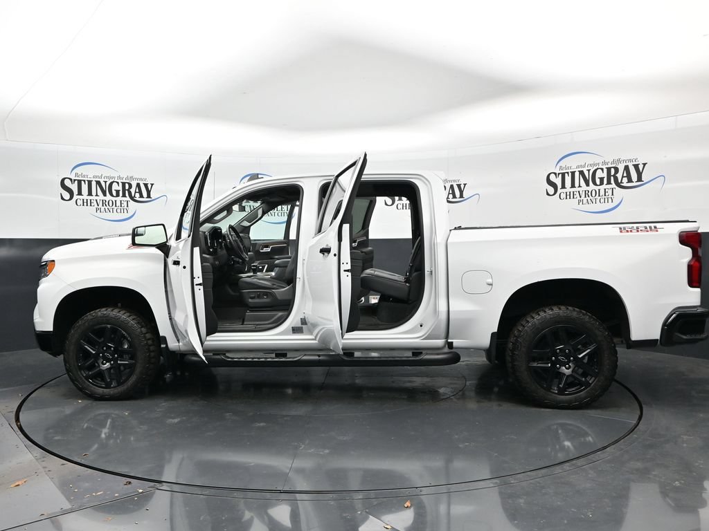 Used 2024 Chevrolet Silverado 1500 LT Trail Boss w/ Convenience Package II AWD/4WD image 37