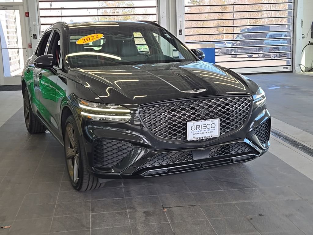 Used 2022 Genesis GV70 3.5T Sport w/ Sport Prestige Package image 2